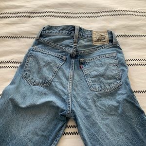 Levi’s Ribcage straight ankle